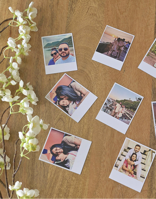 Retro print photo magnet