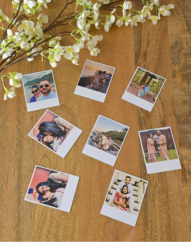 Retro print photo magnet